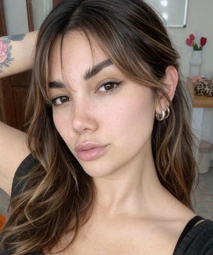 LOLA  💕 ur fav college girl 📚 OnlyFans