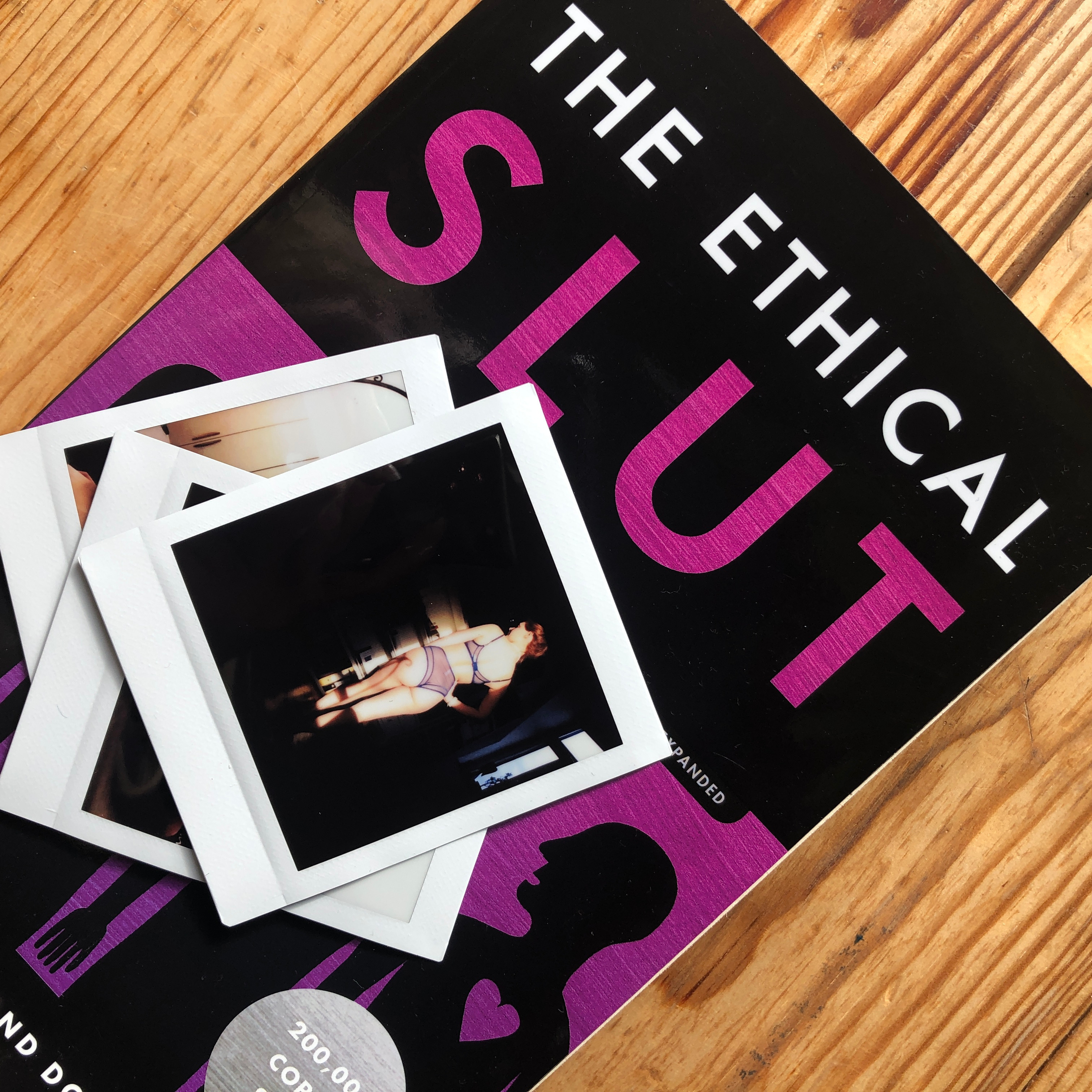 Loreen OnlyFans header