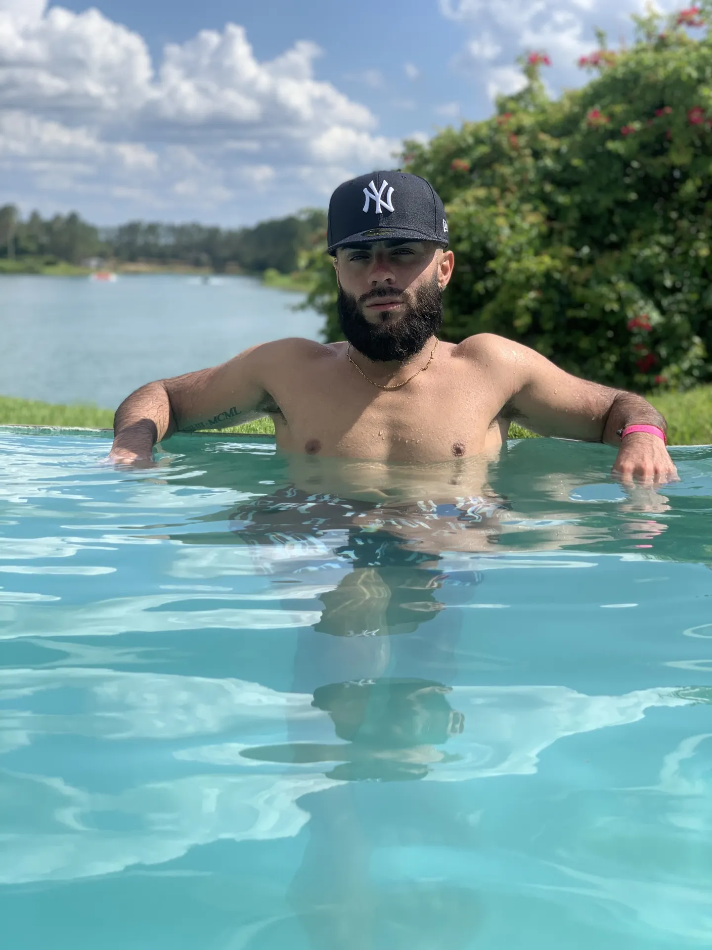 theonlylouie OnlyFans header