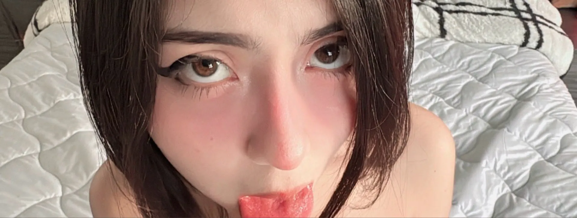 lovebyelenita OnlyFans header