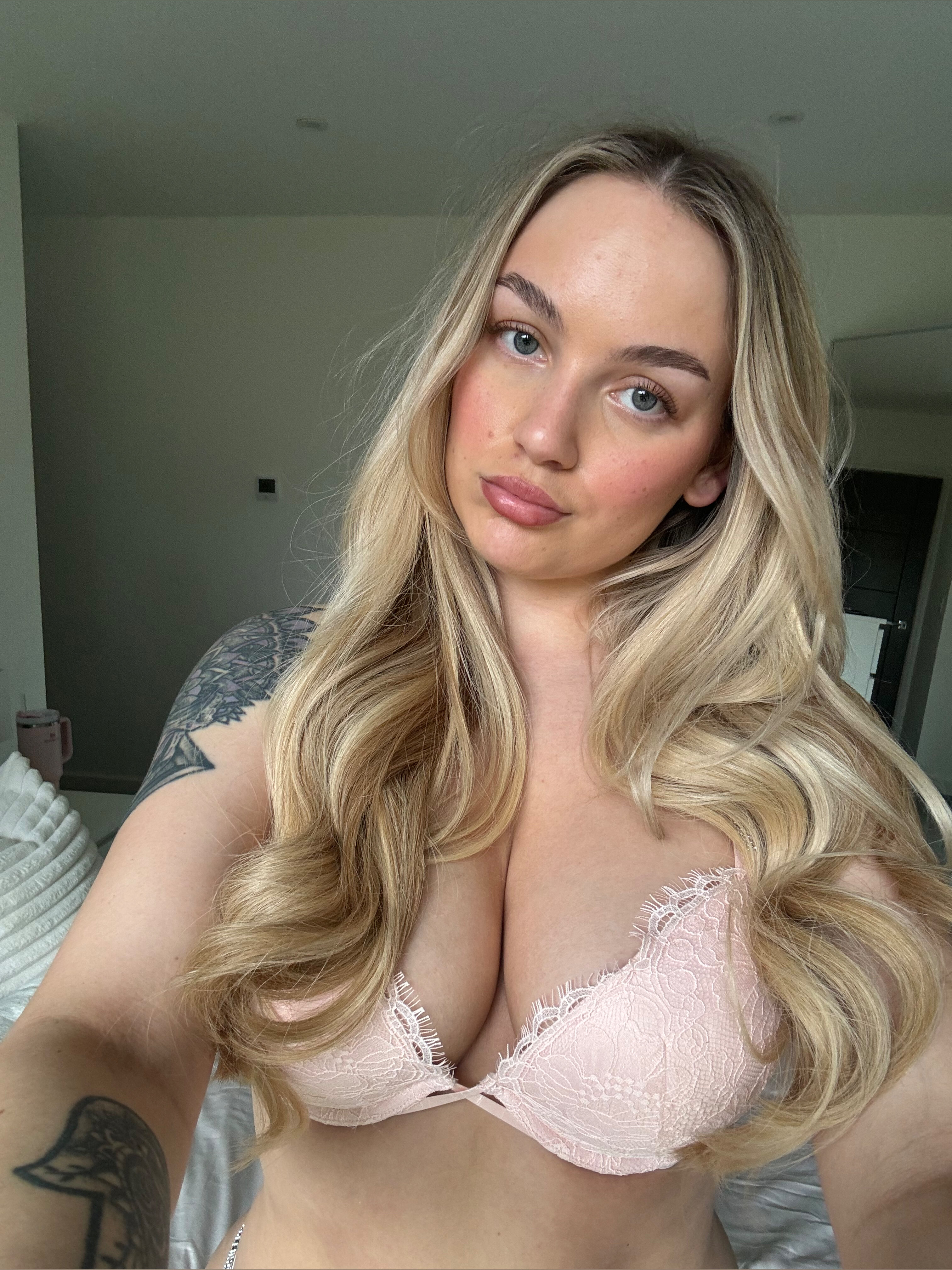 LUNA LOTTON 👸🏼💦 OnlyFans