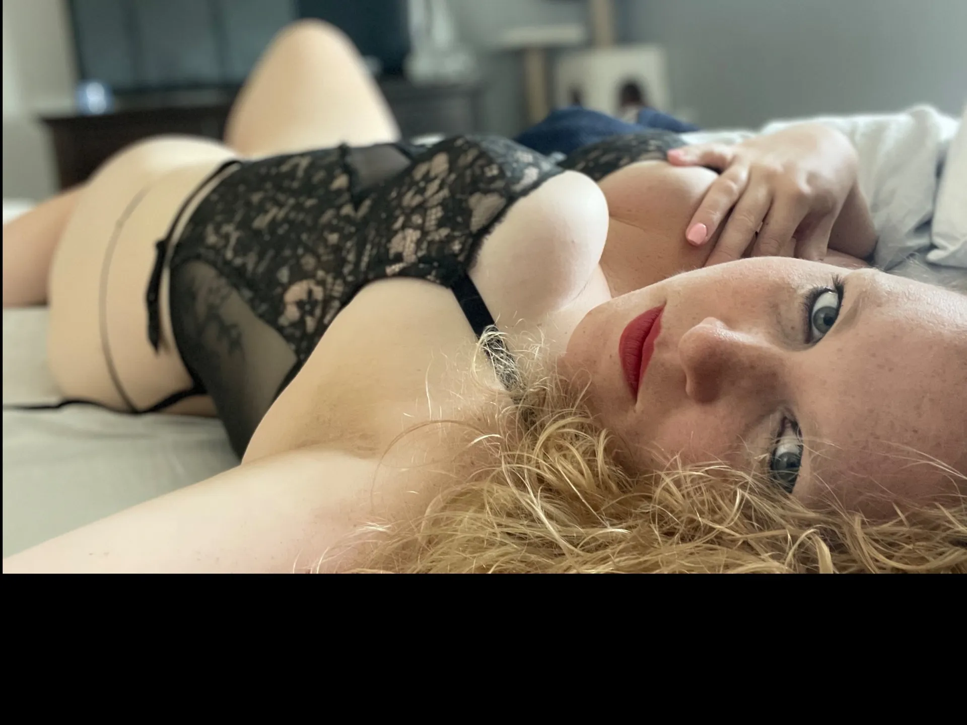 Lynee’ OnlyFans header