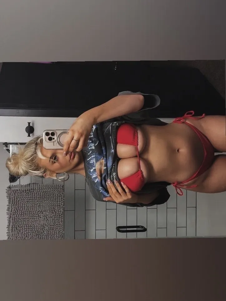 Maddie Bitez 🍰🩷🍭 OnlyFans header