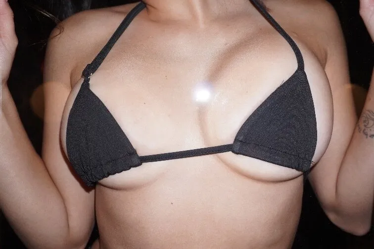 Mariana OnlyFans header