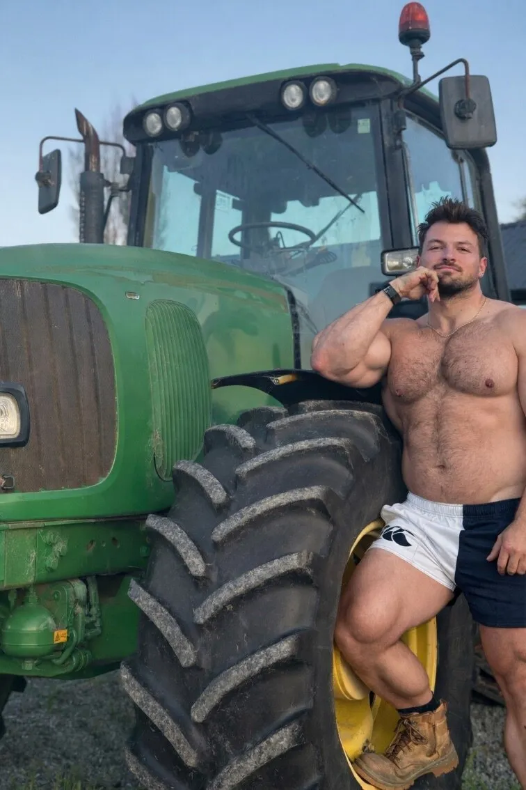 Max Small OnlyFans header