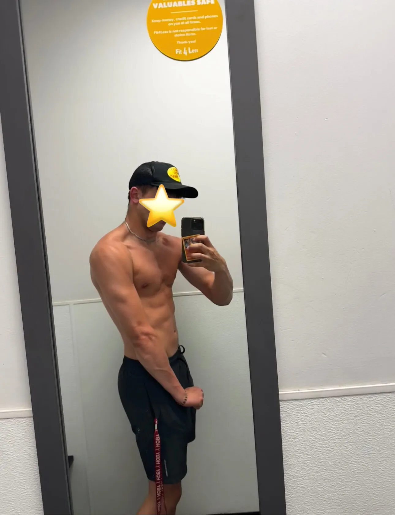 Max Arnpire OnlyFans header