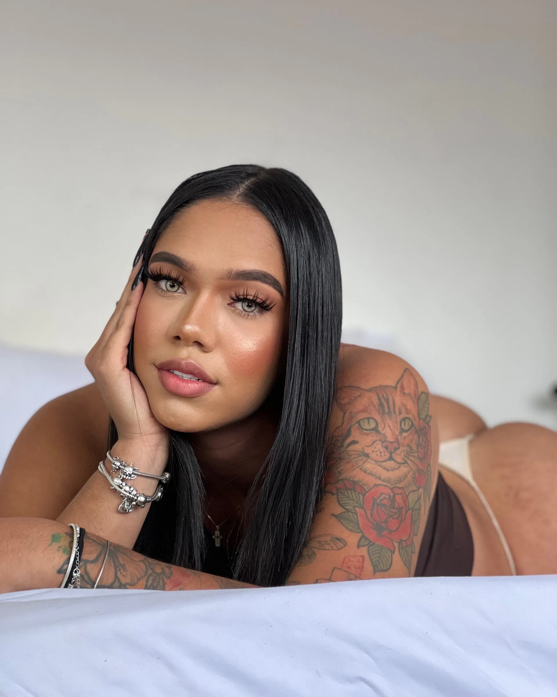 Miah Catalina OnlyFans header