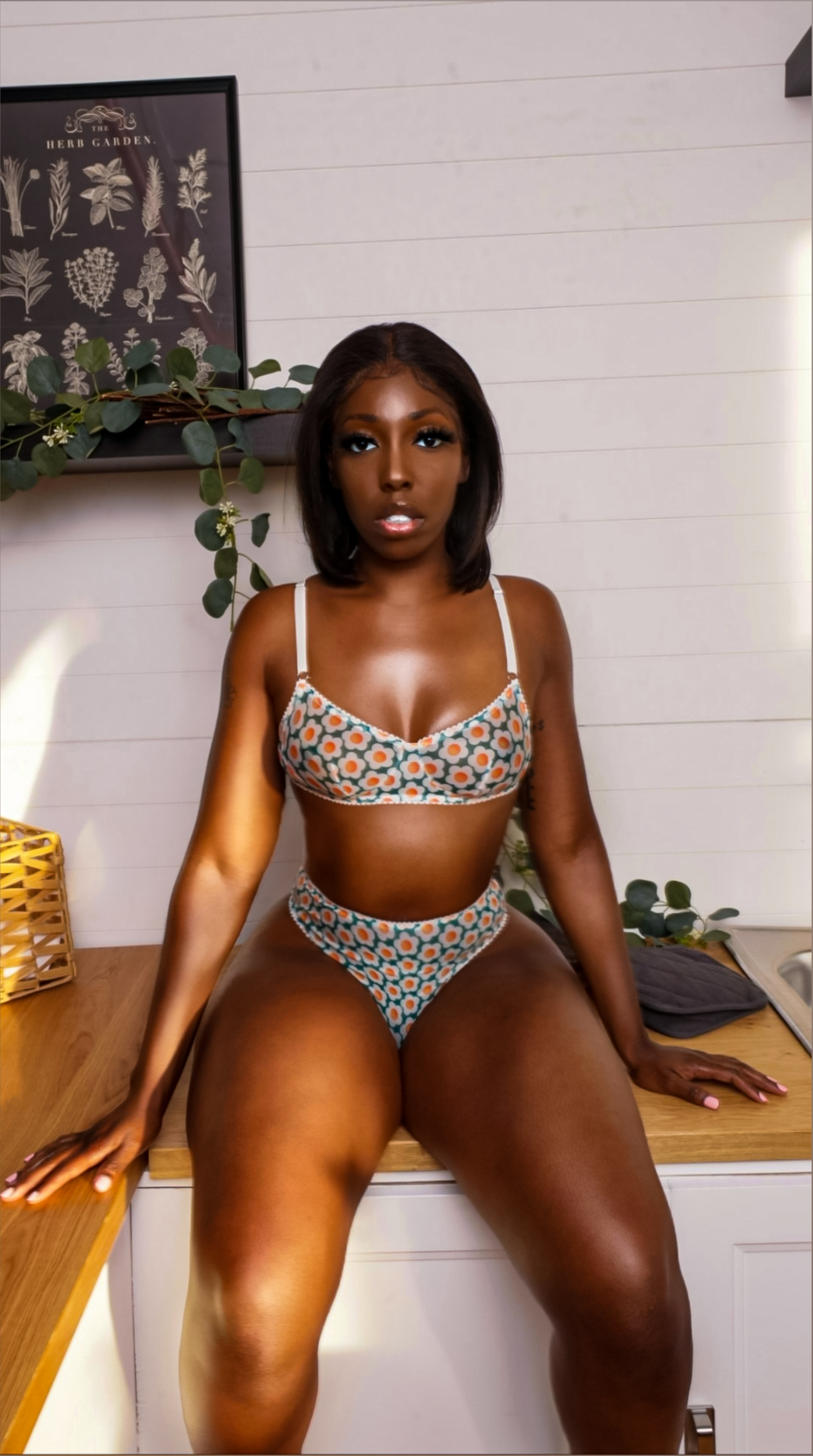 Mira Scarlett ♍ OnlyFans