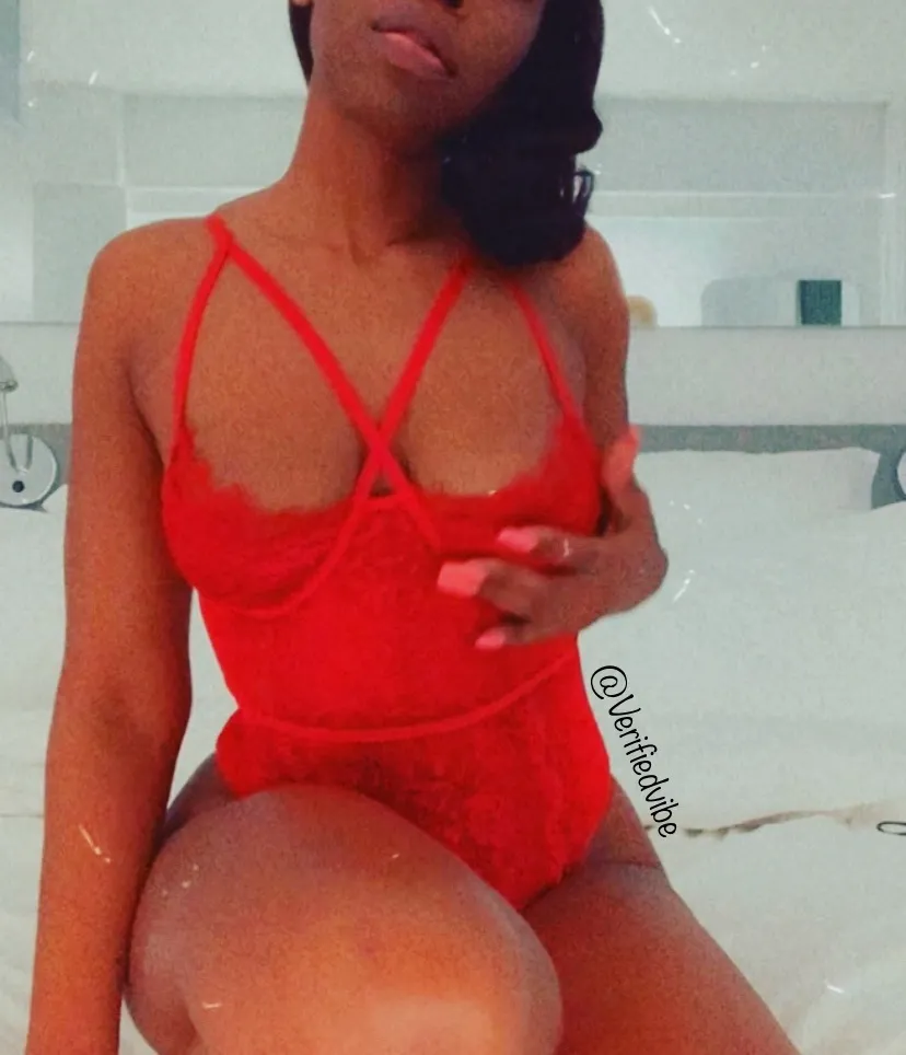 BUTTERS THE M!LF (JANINA) OnlyFans header