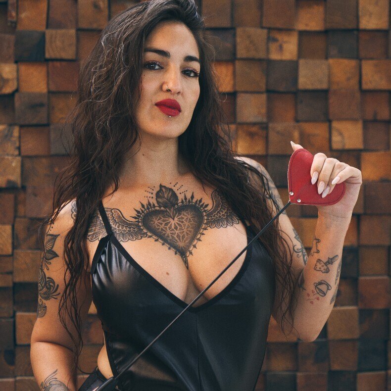 JULIA🪽 GODDESS FEMDOM OnlyFans