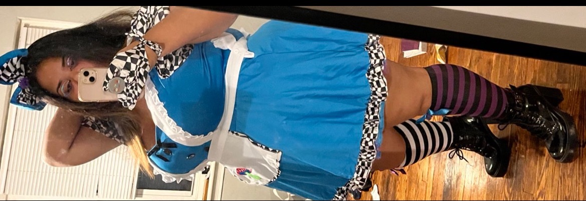 Moniquelalatina OnlyFans header