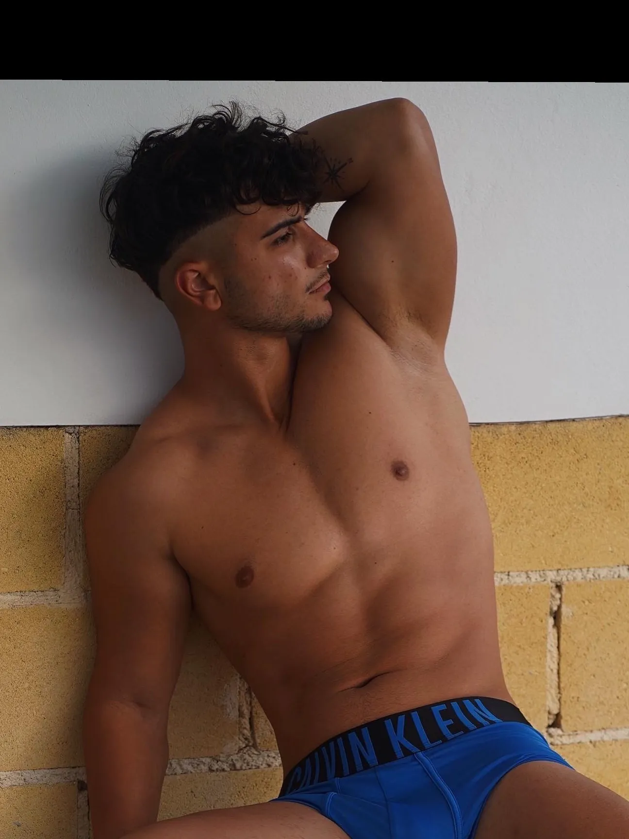 Exotic Boy 20 CM 🍆 OnlyFans profile picture