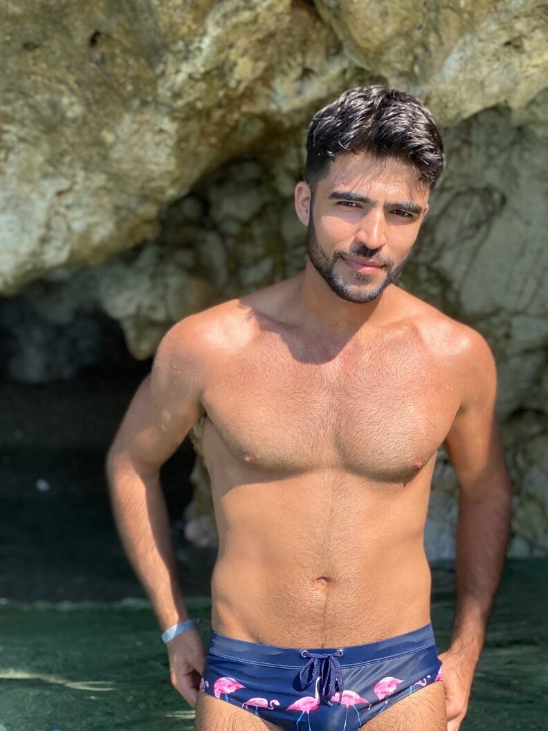 𝐌𝐫𝐅𝐚𝐮𝐬𝐭𝐞𝐫 OnlyFans