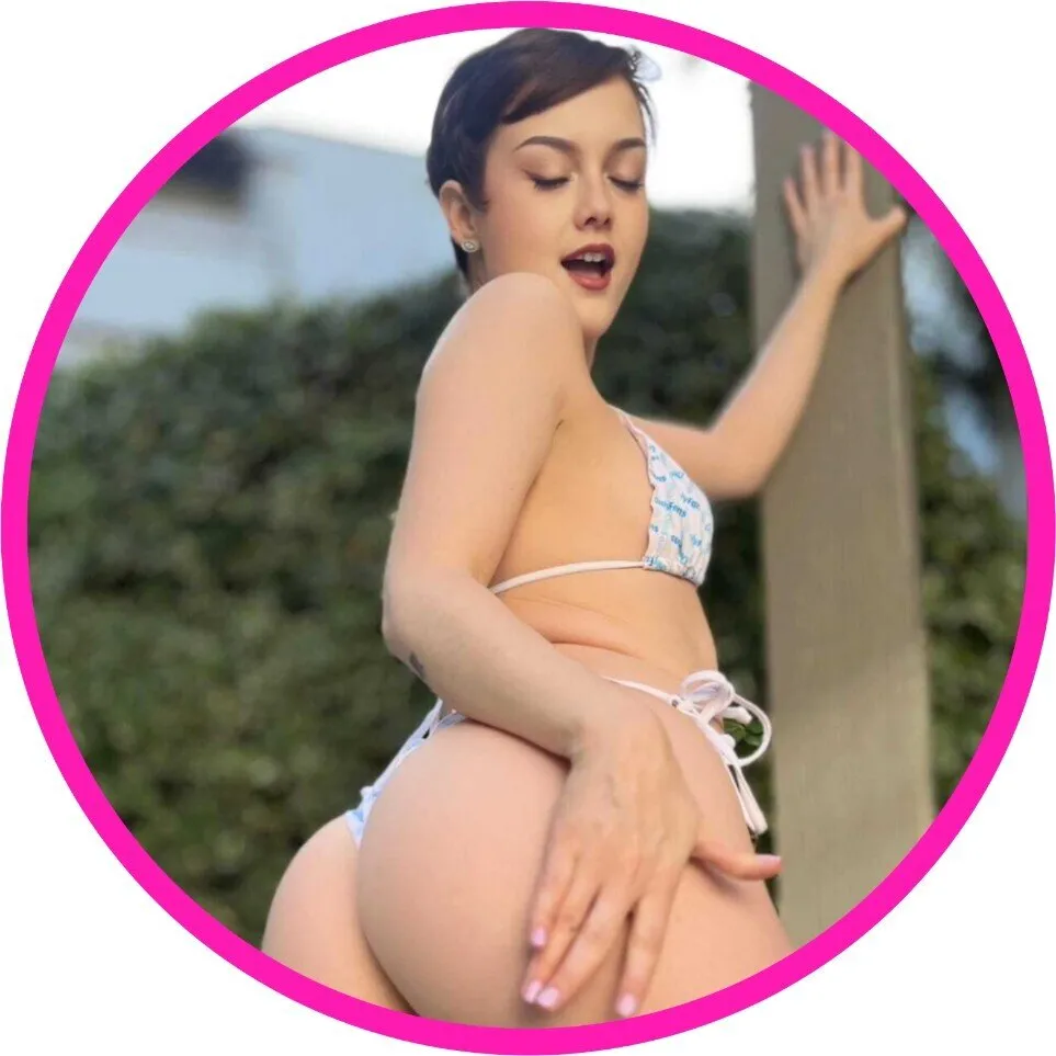 Jade Valentine (YOUR NEXT DOOR #1 P0RN🌟)