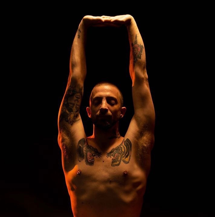 NAKED YOGA MEN OnlyFans