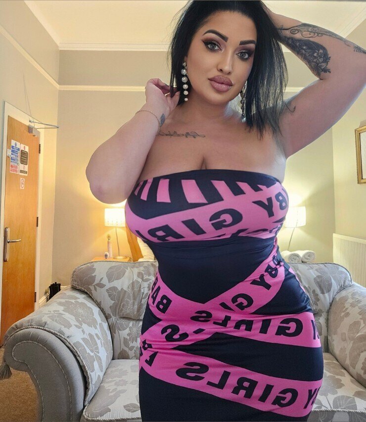 Natasha Floran OnlyFans