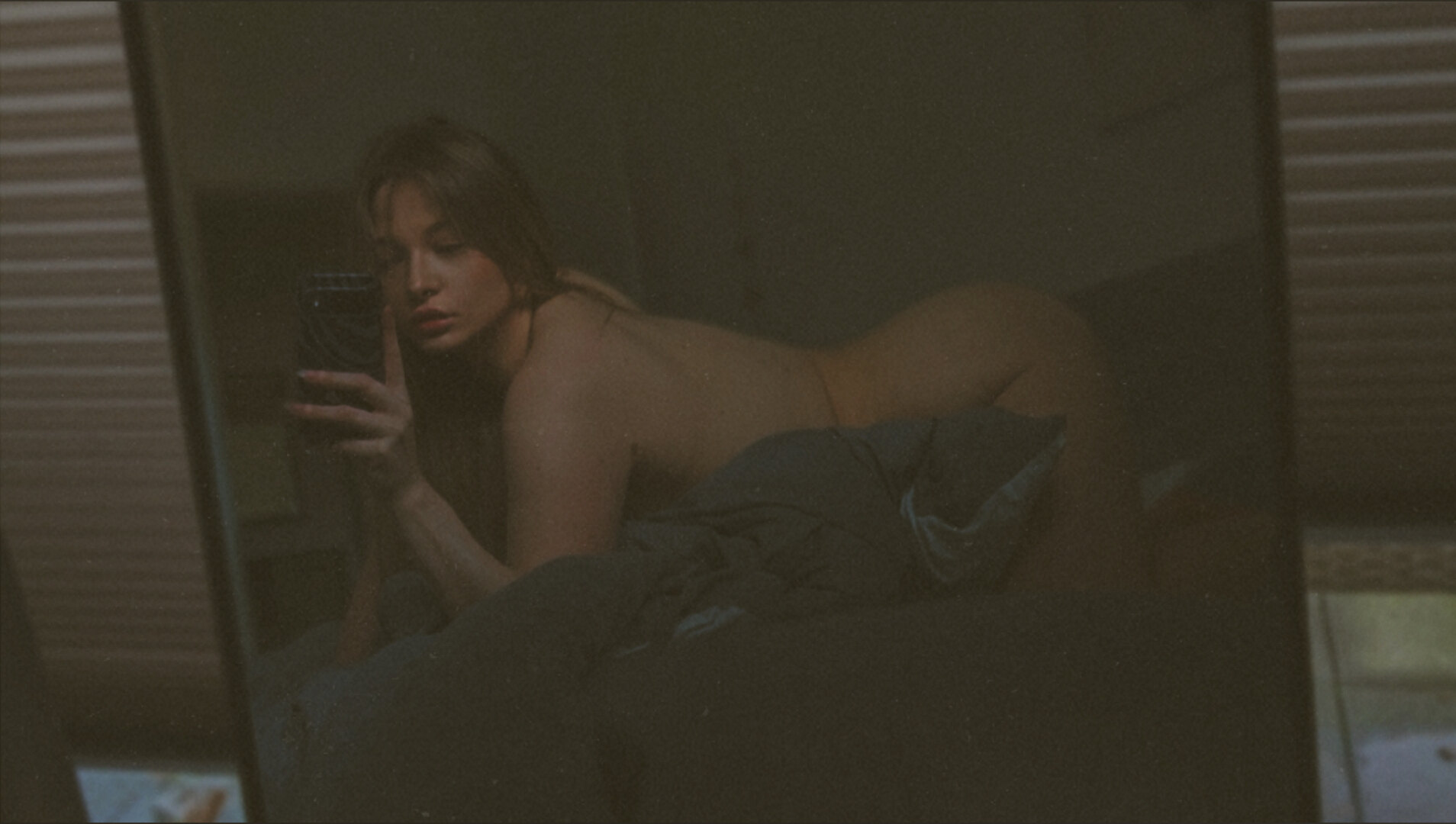 Neevi OnlyFans header