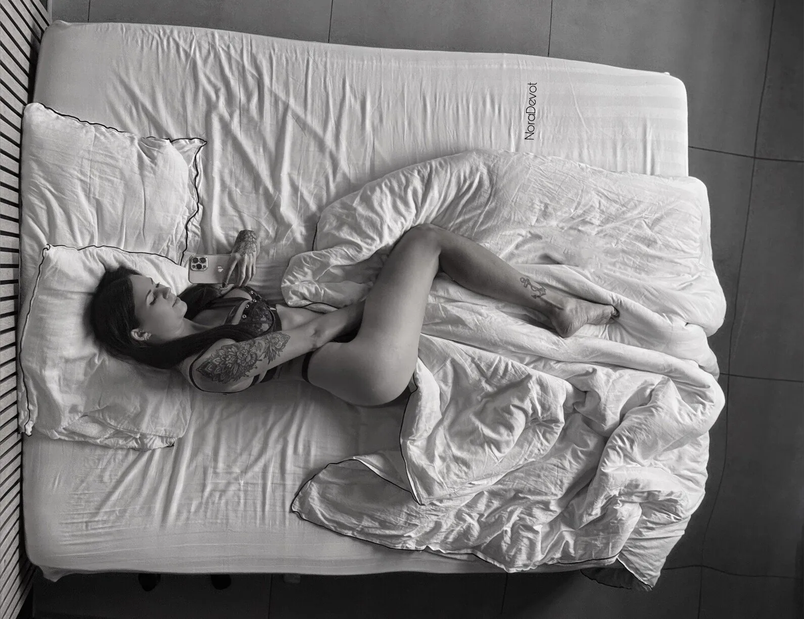 NoraDevot OnlyFans header