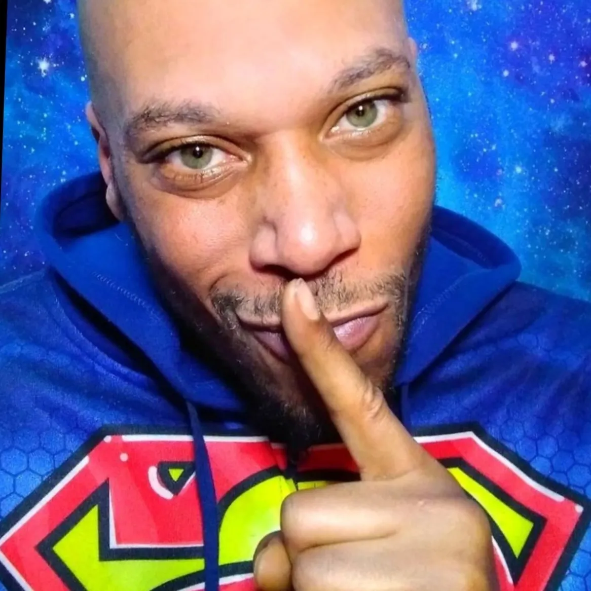 Not Ur Superman OnlyFans profile picture