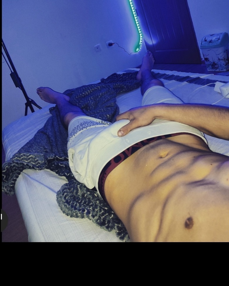 Emanuel Oană OnlyFans header