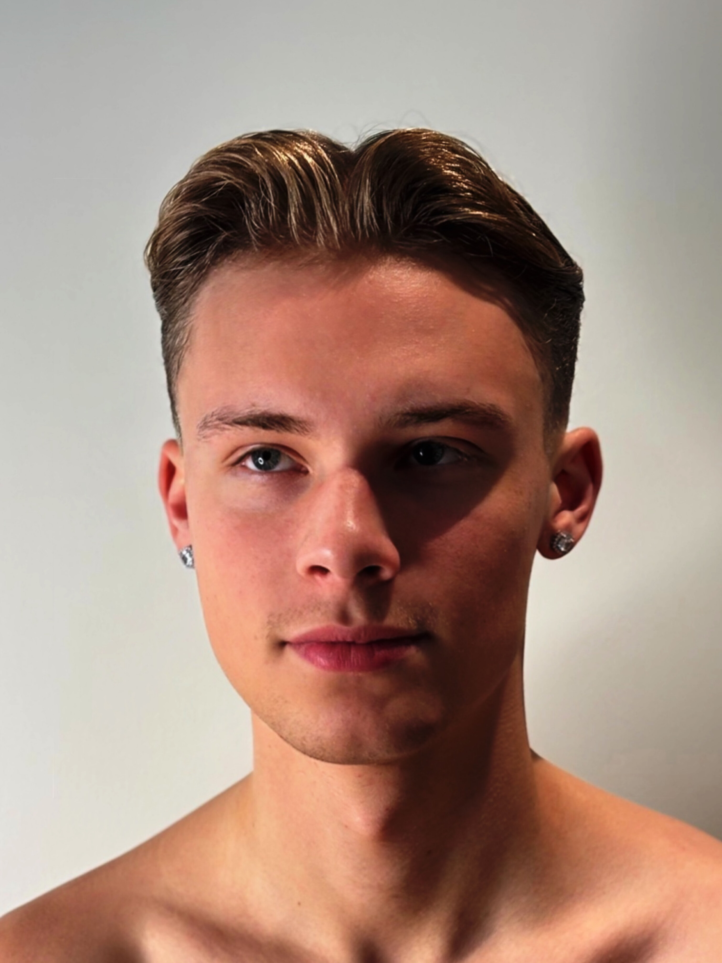 Odin (Top 3,7% 🌎 on OF) OnlyFans