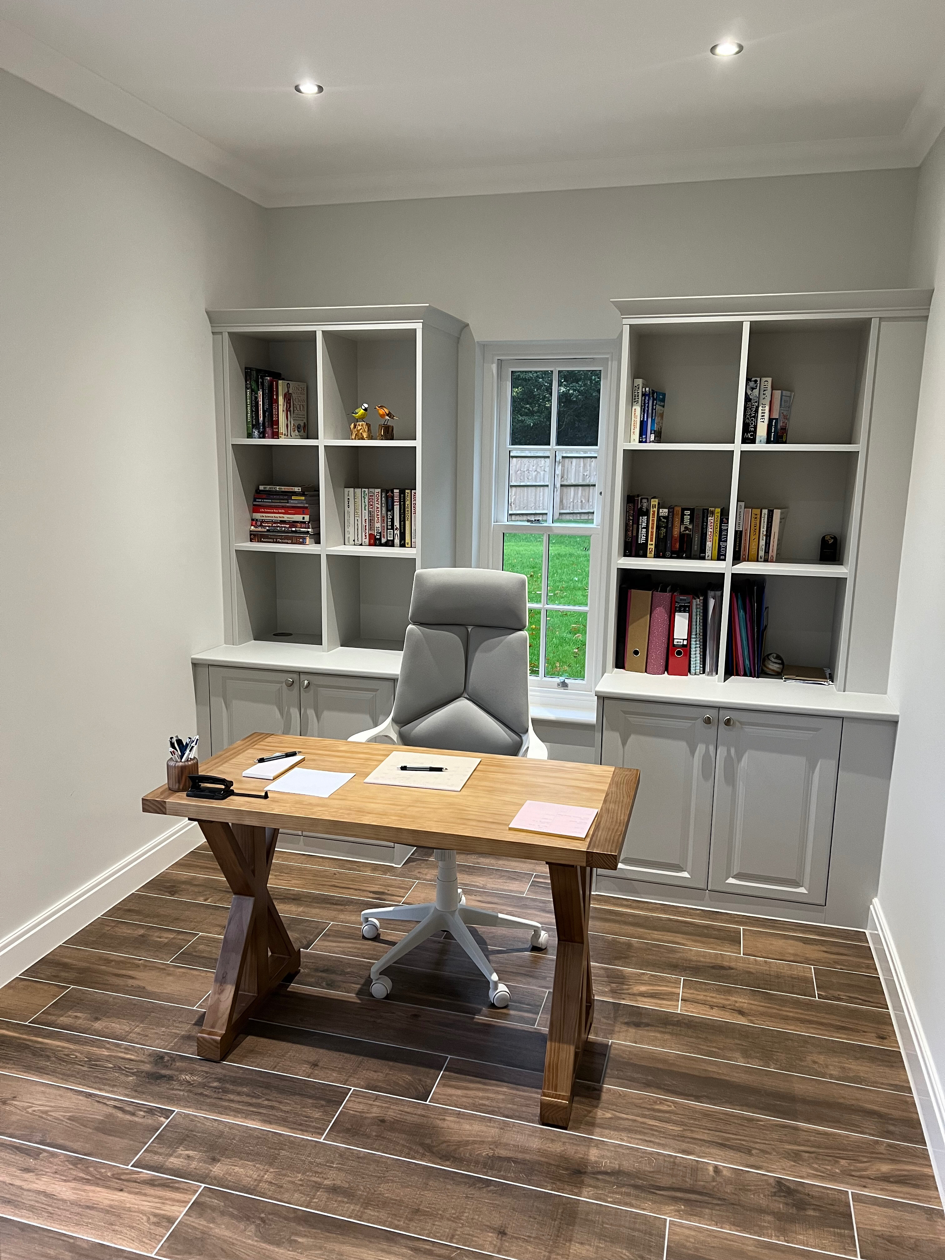 Summer Rose office agent OnlyFans header