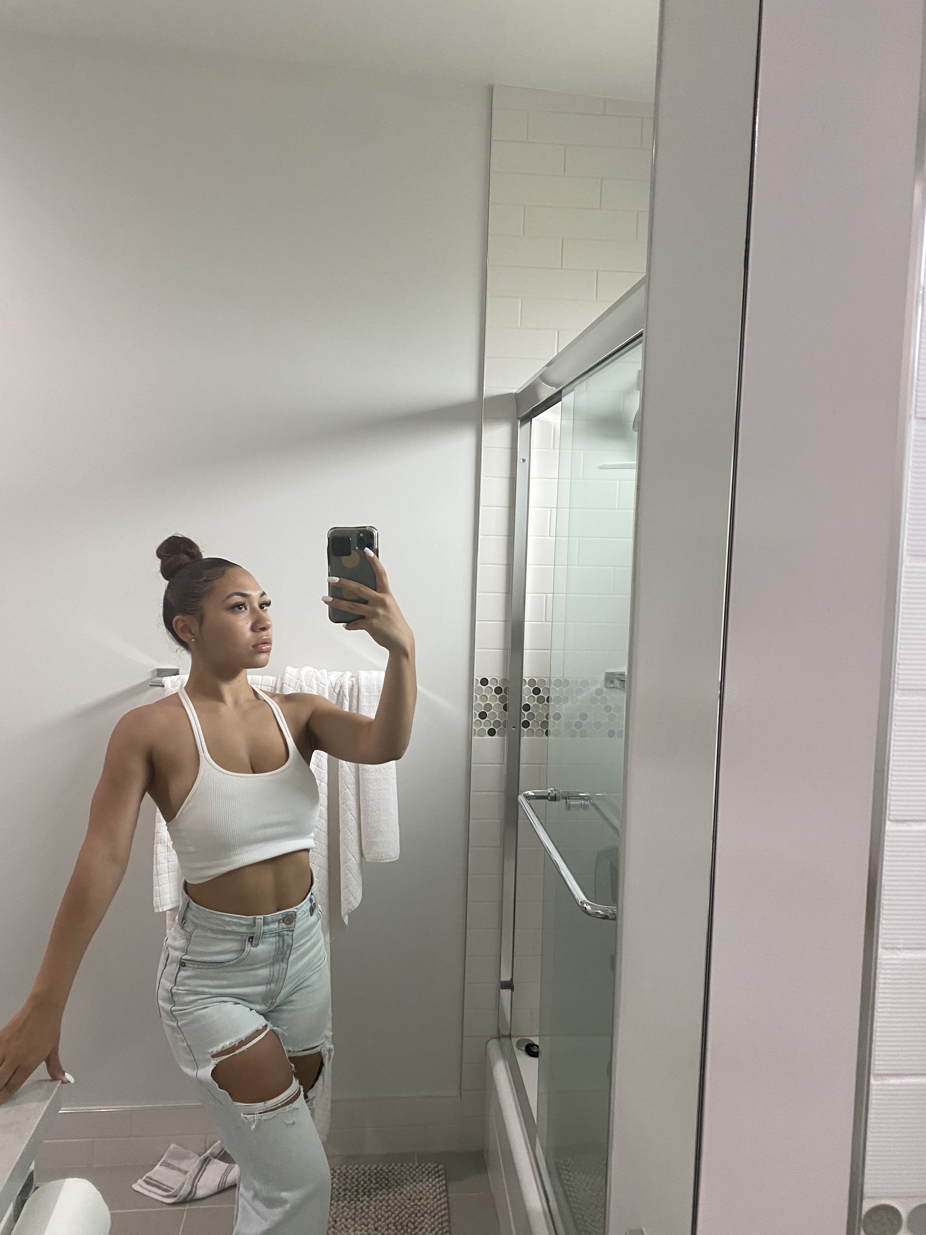 Ari Safarii OnlyFans