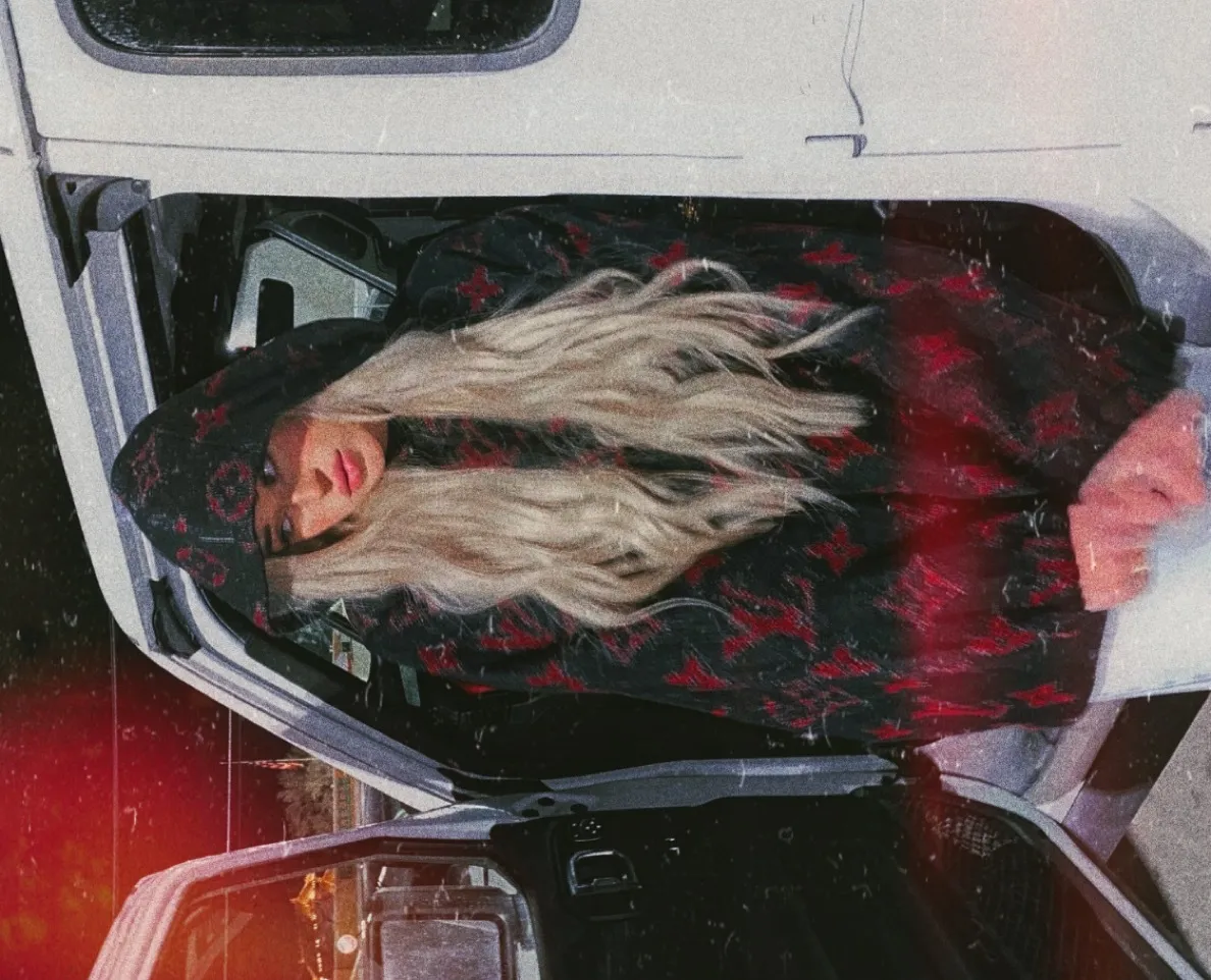 ✨✨  LAYNE   TAYLOR™️  ✨✨