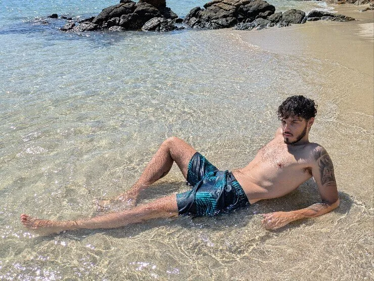 Official Leo Love OnlyFans header