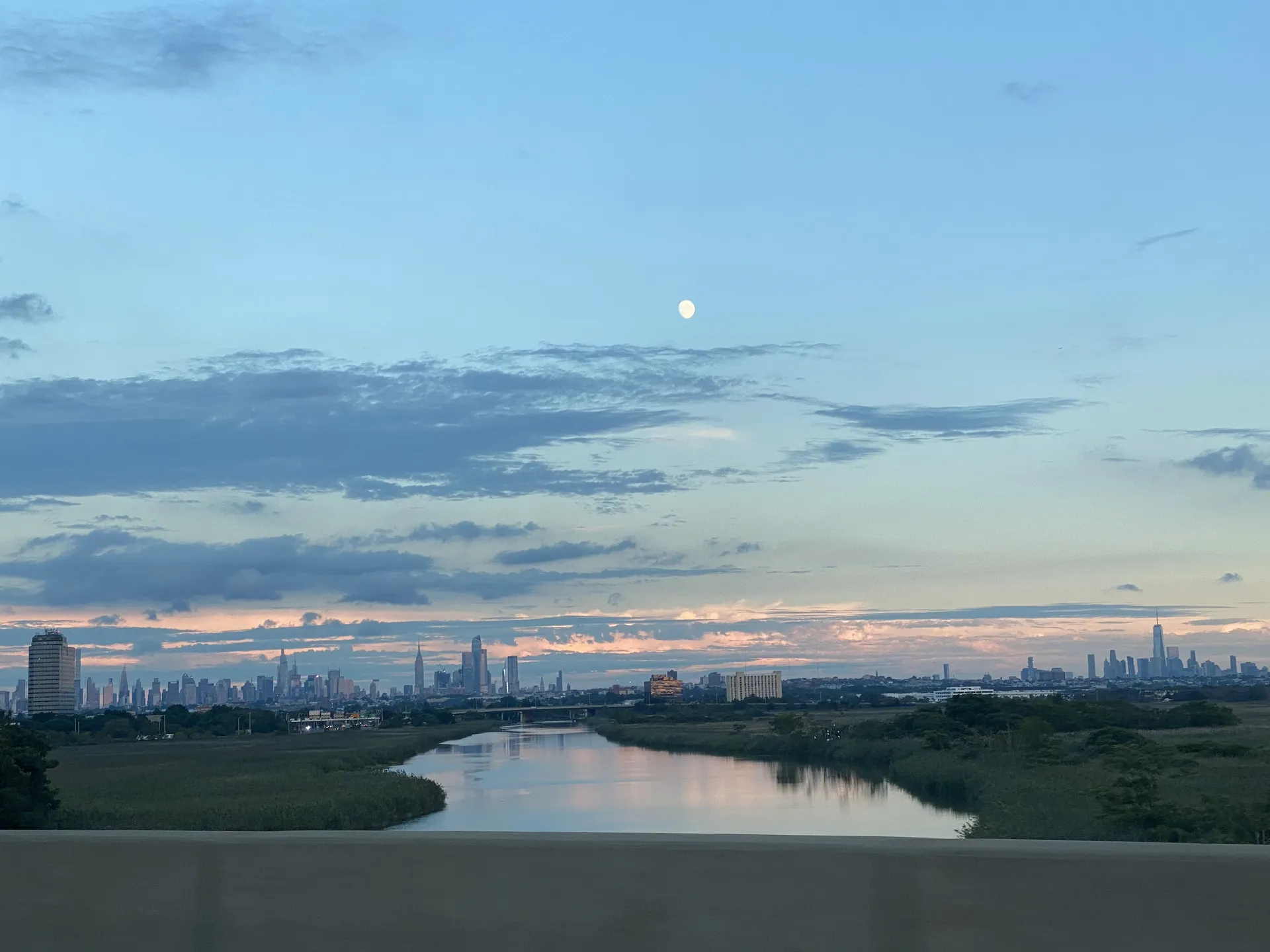 Sarah Bella OnlyFans header