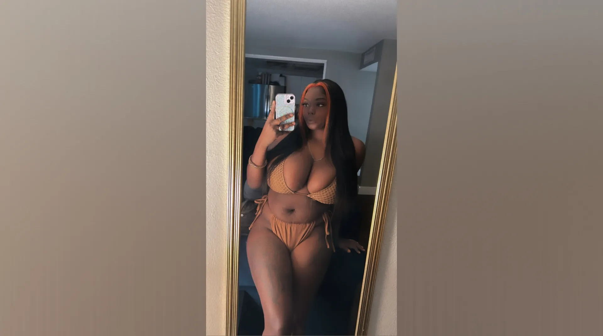 Amber OnlyFans header