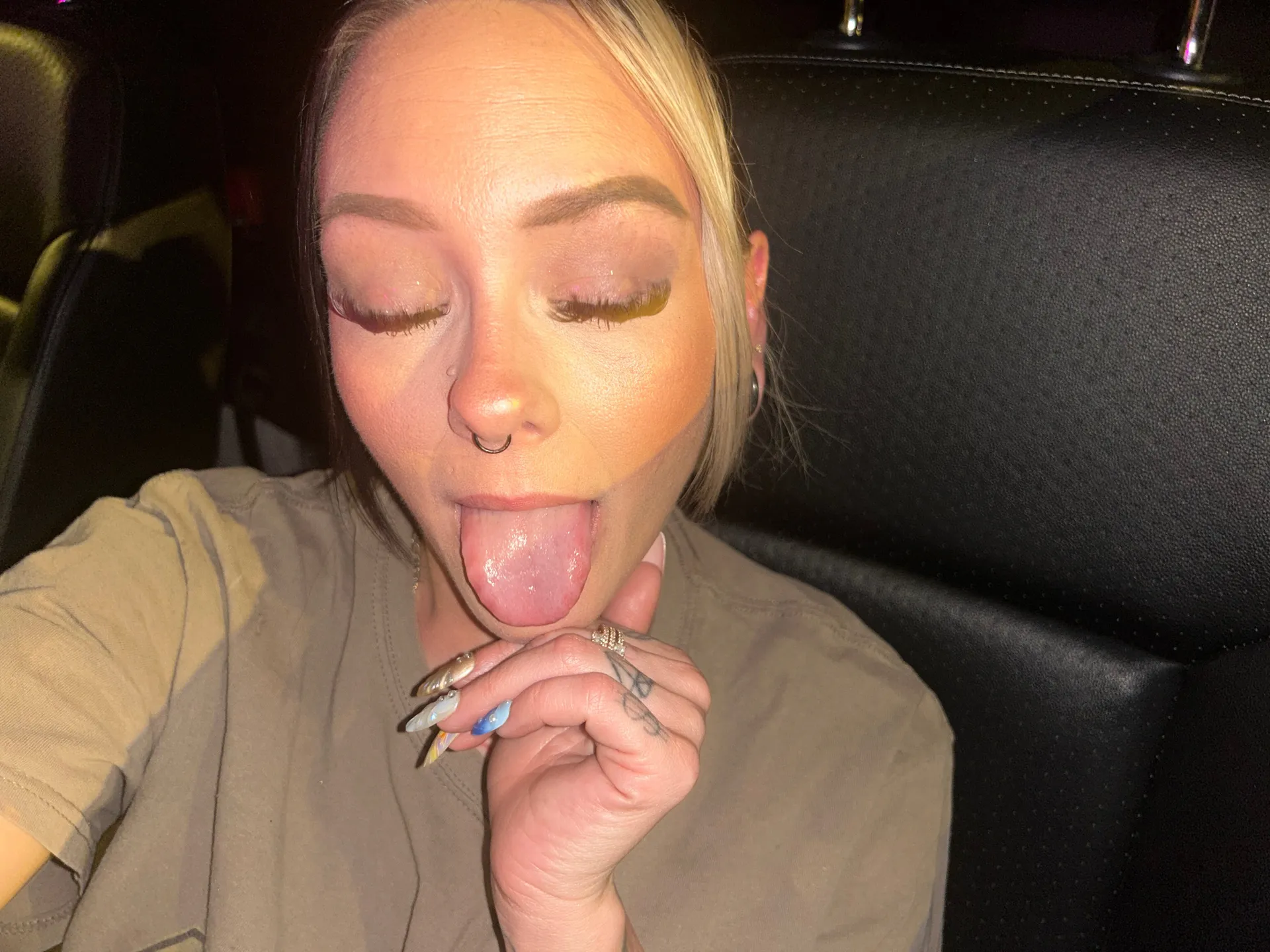 SluttylilBrat OnlyFans header