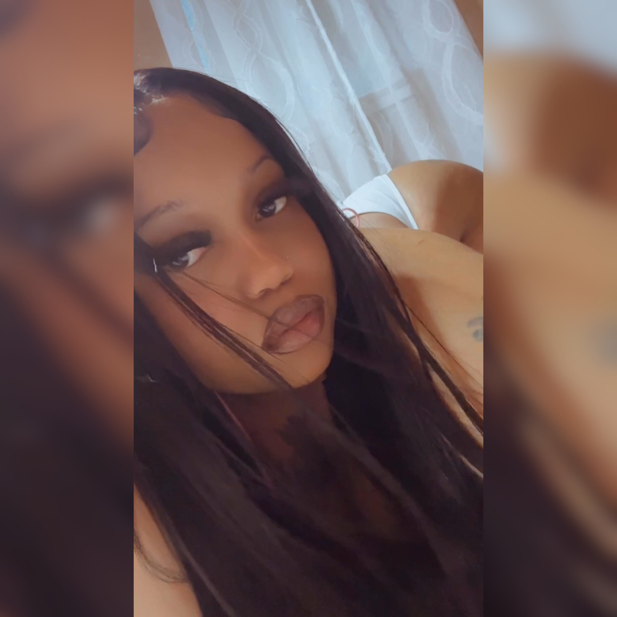 E X C L U S I V E L Y 😻 Y U R S ‼️ OnlyFans header