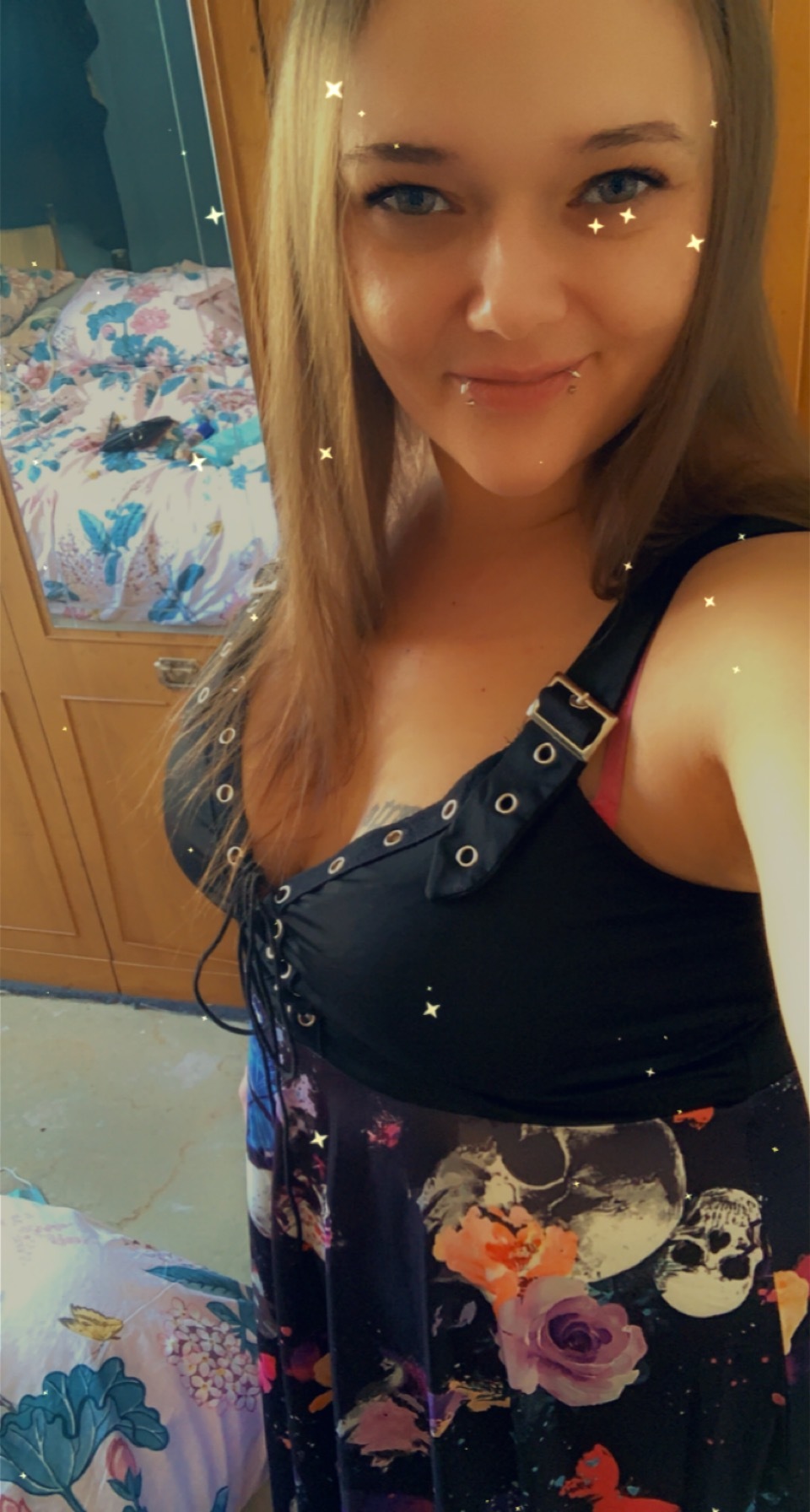 lil miss bite me OnlyFans header