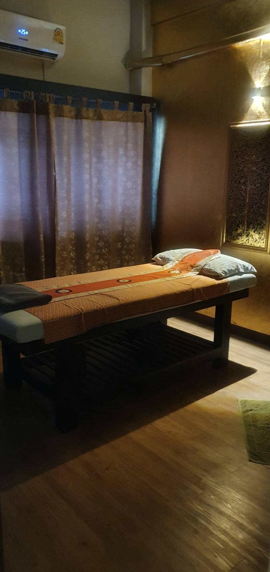 Ohmkung OnlyFans header