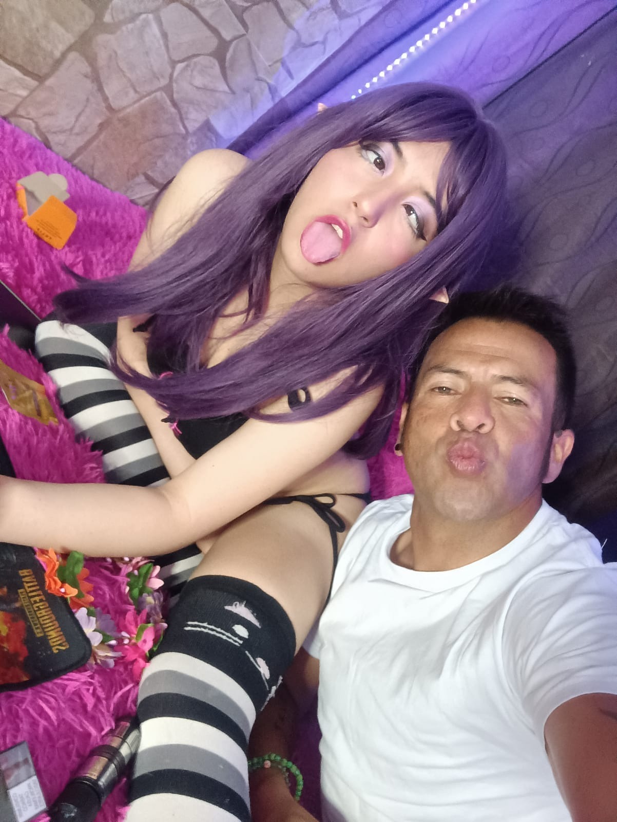 OldManAndGirlishLady OnlyFans