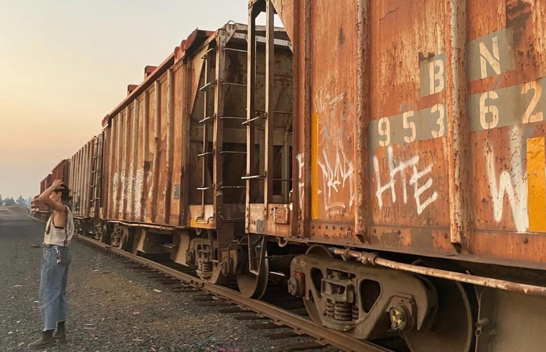 Olive Outsider OnlyFans header