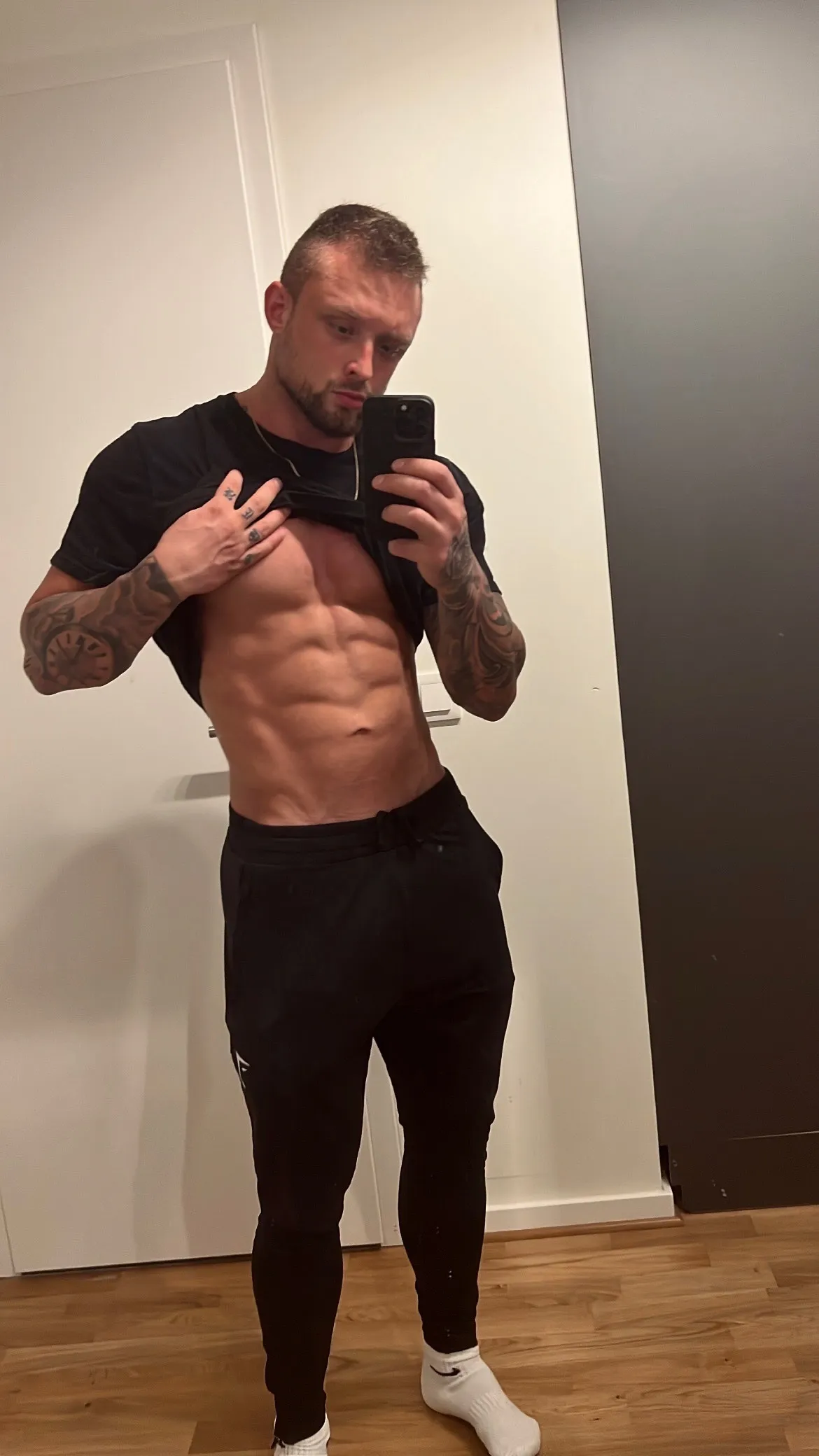 Oliver OnlyFans header