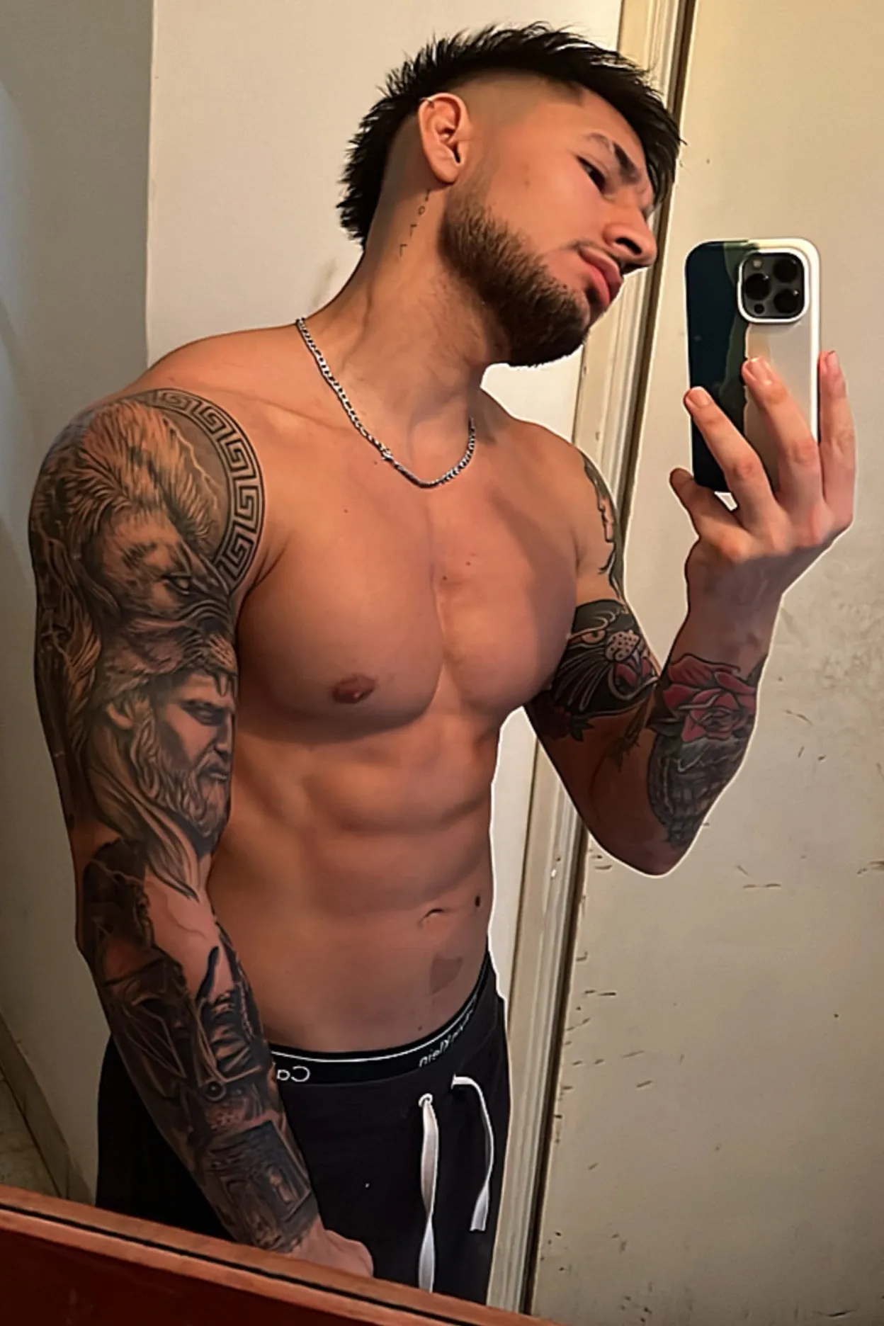 Oliver 😈🔥FREE PAGE!! ❤️‍🔥