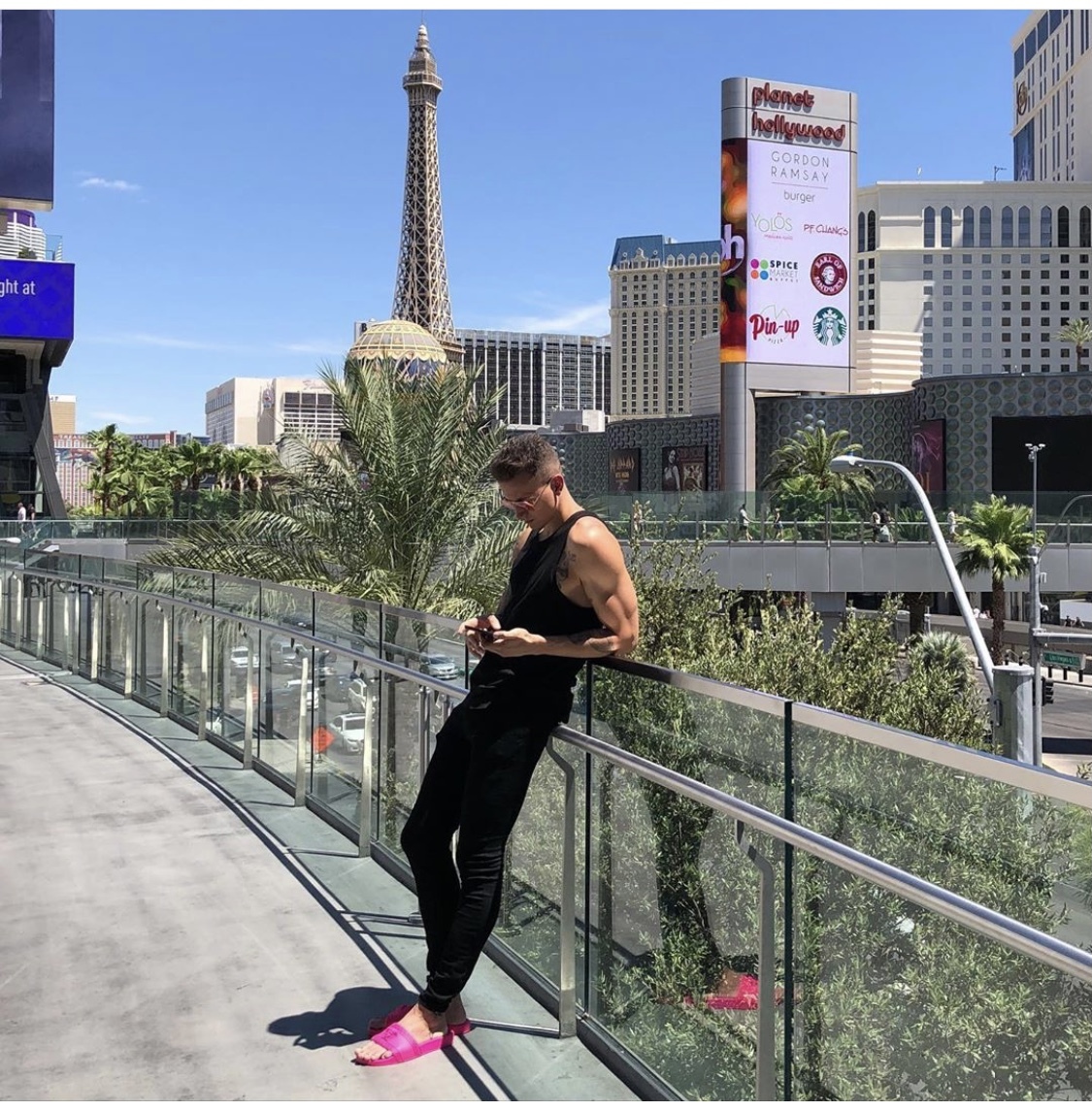 Oliver Rossi OnlyFans header