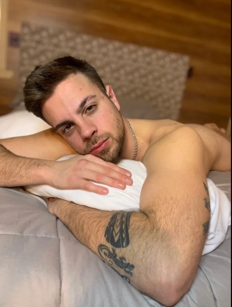 Oliver Tejas OnlyFans header