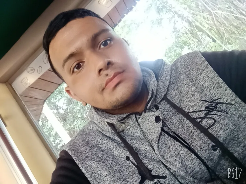 OLIVER TORRES OnlyFans header