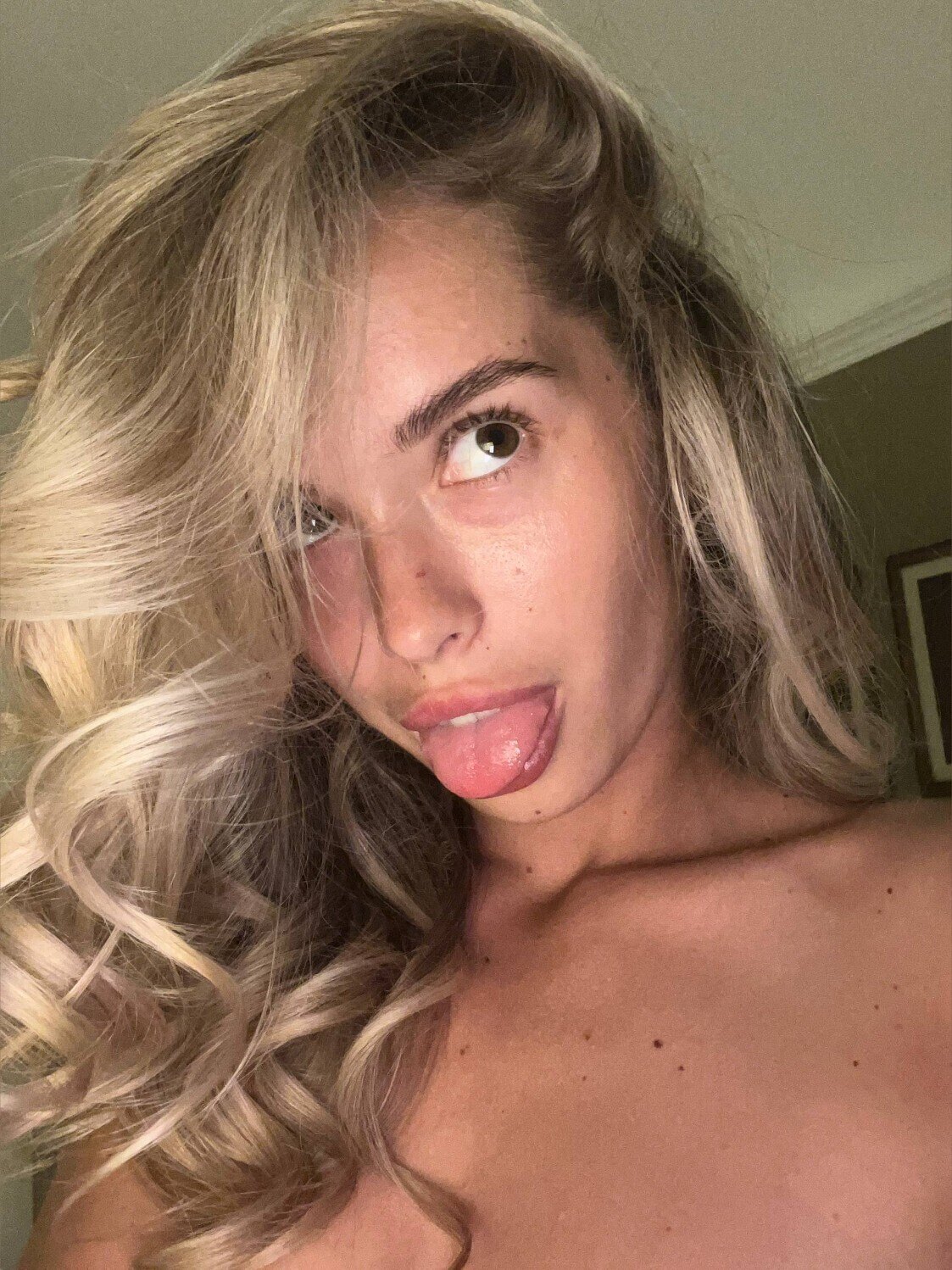 🍑 Olivia Moore 🍑 OnlyFans