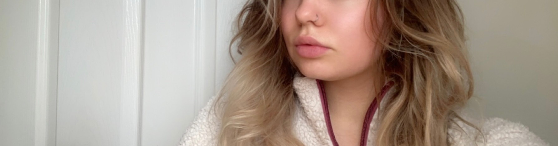 Olivia Bellé OnlyFans header