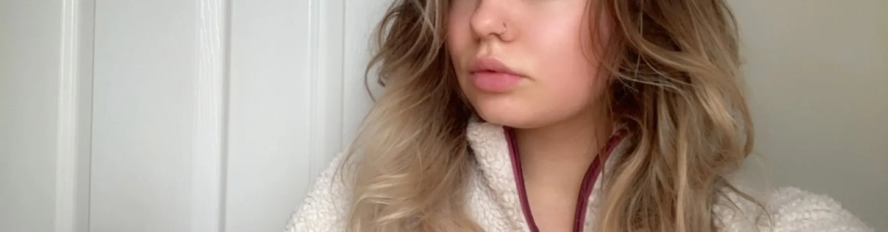 Olivia Bellé OnlyFans header