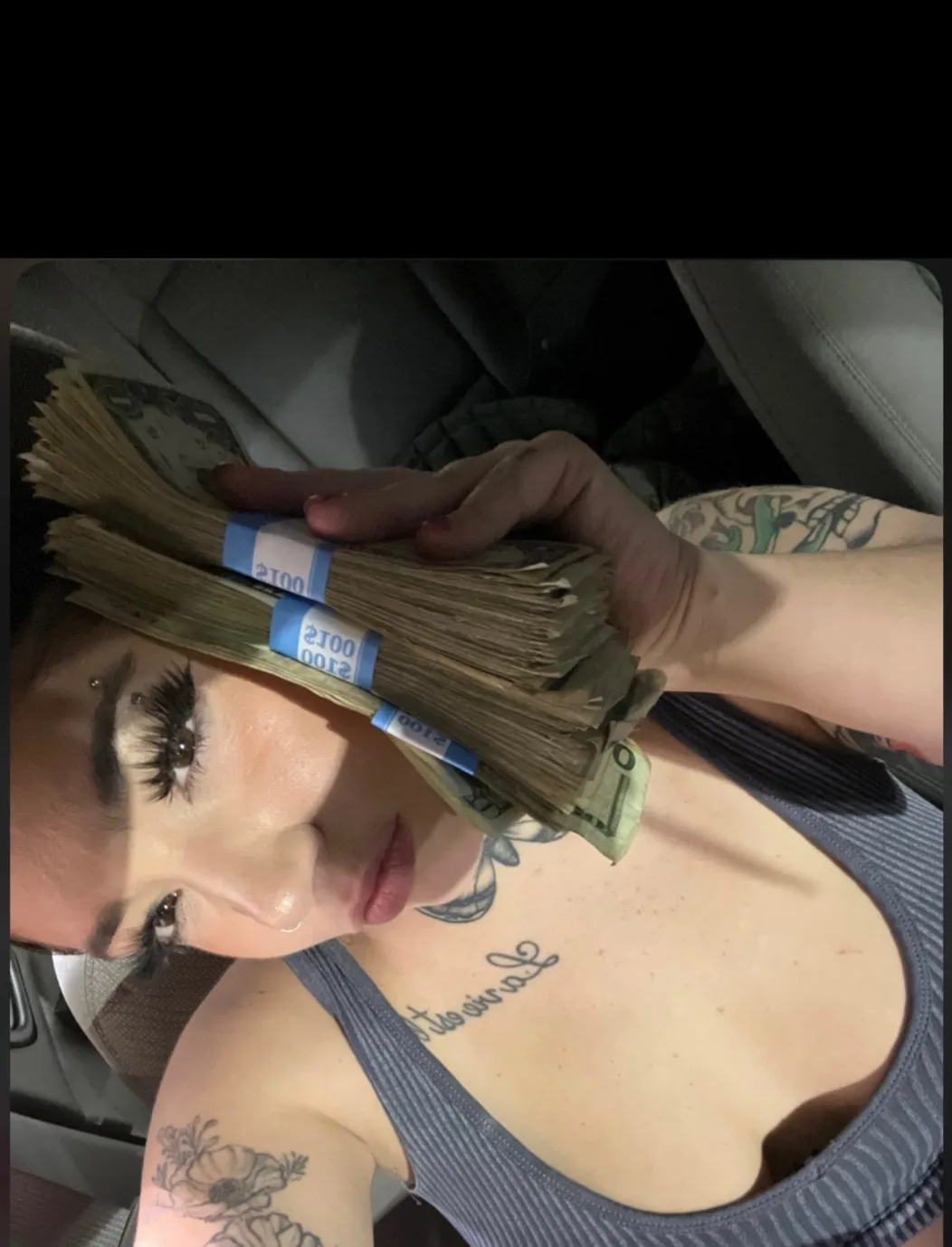 liv ⚡️ OnlyFans header