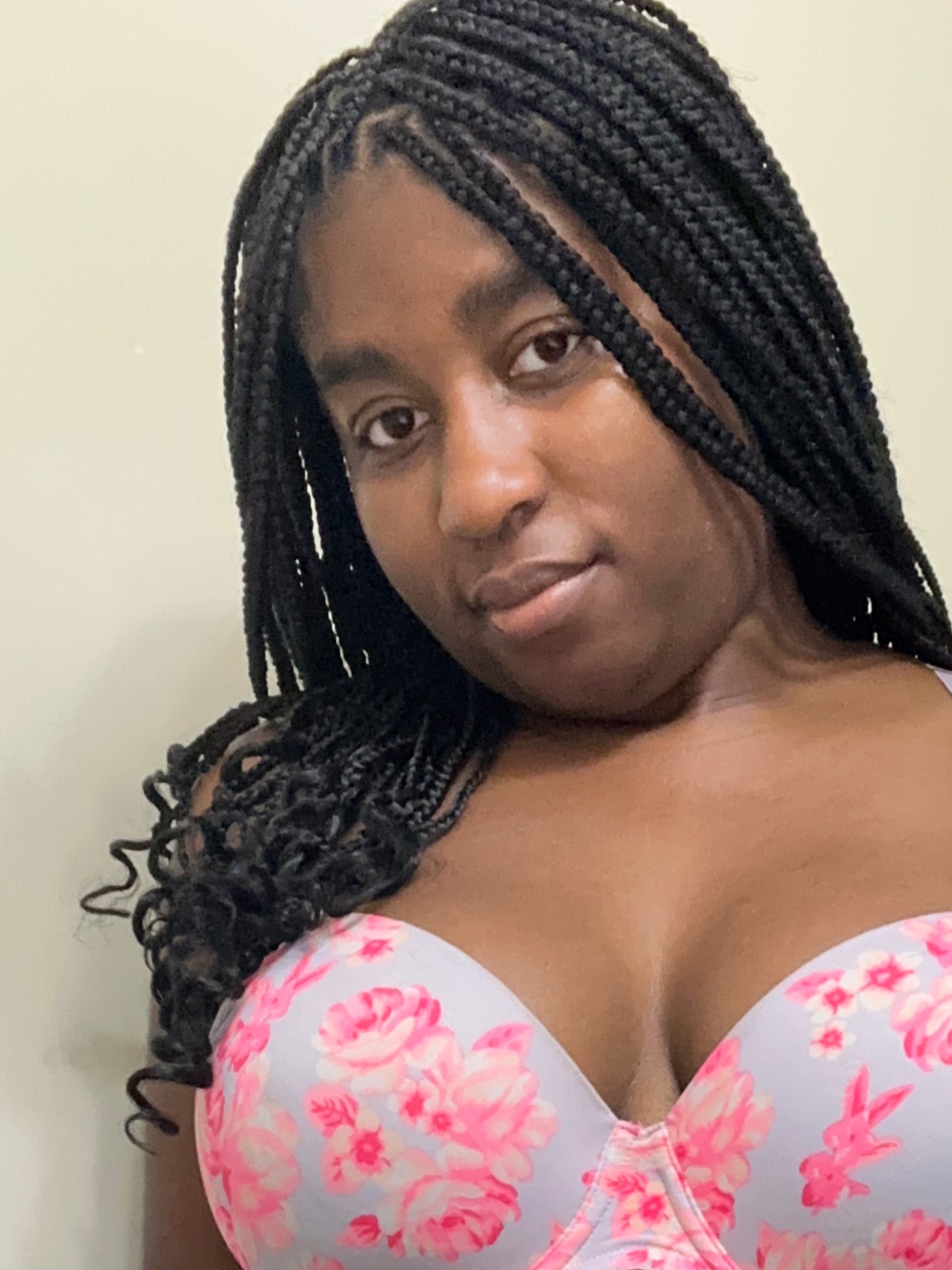 Olivia Lily Fox OnlyFans