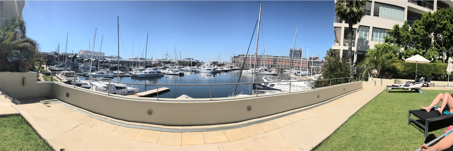 livvyar OnlyFans header