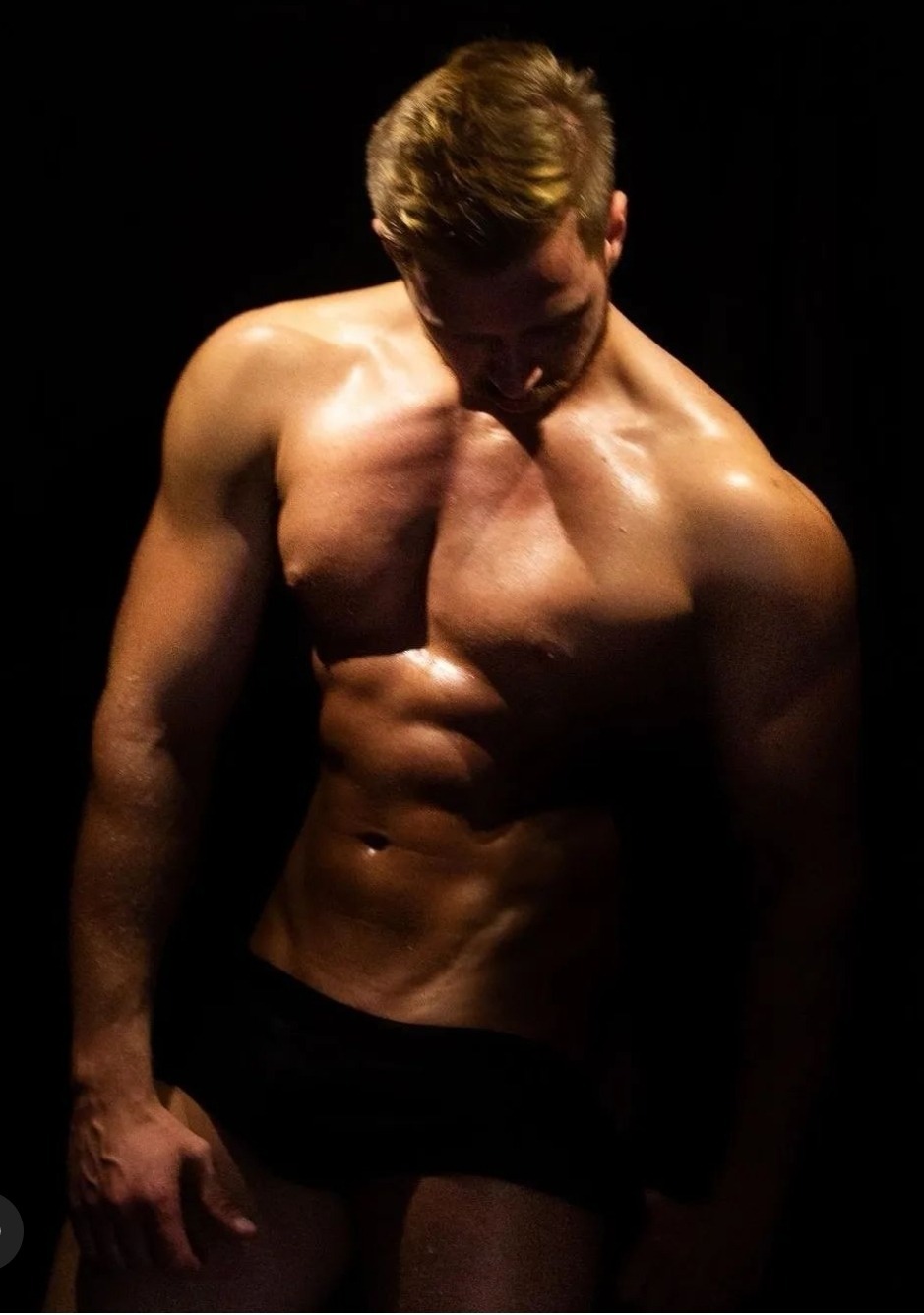 Ollári Robi VIP OnlyFans