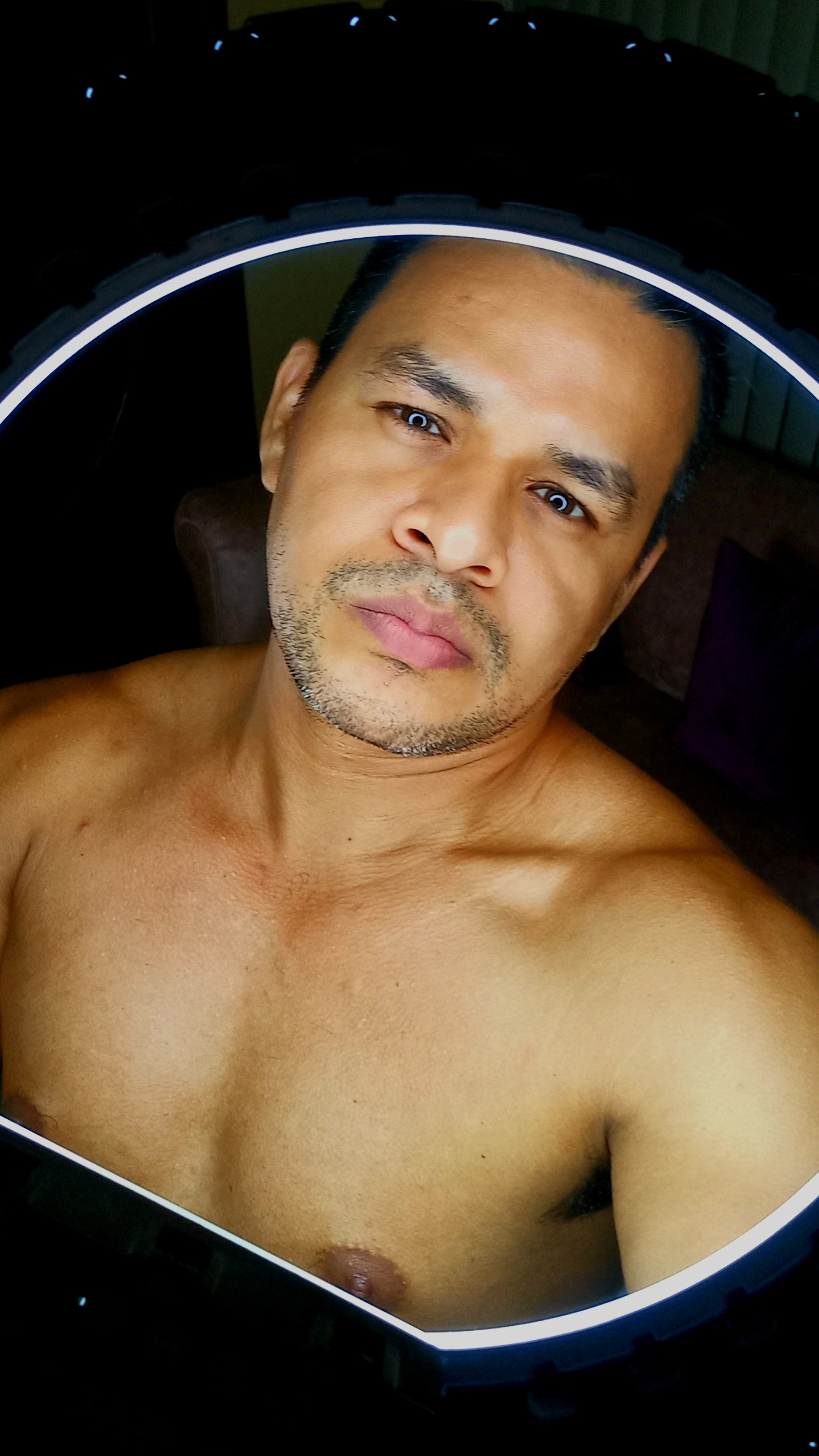 omar.moreno OnlyFans